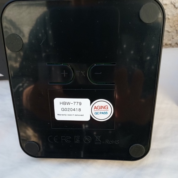 INNOTALK Wireless Headset Compatible with Polycom VVX300, VVX310, VVX400, VVX410 - Picture 12 of 16